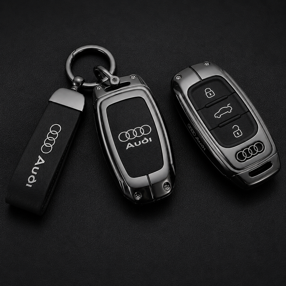 Puzdro na kľúč s logom Audi a zodpovedajúcou kľúčenkou