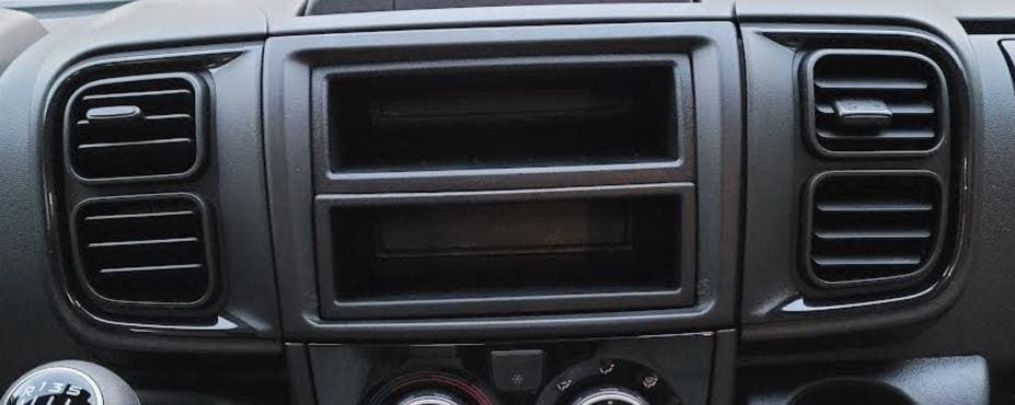 Fiat Ducato Bouwjaar (vanaf 2021) – CarPlay-autoradio · RD-675DBT
