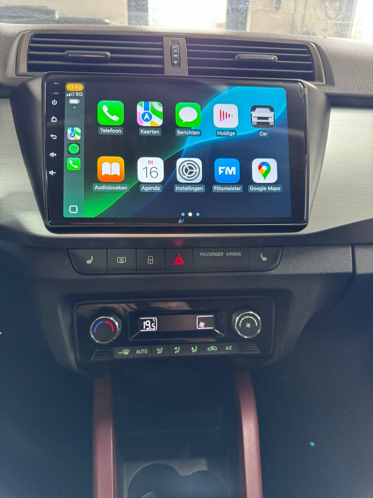 Škoda Fabia (2015–2021) – CarPlay-scherm 9 inch · RD-D040Q